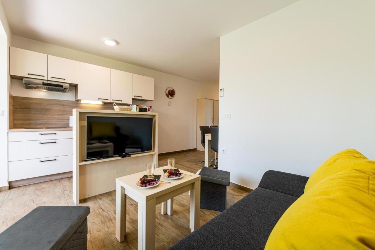Apartmaji Banonia Veržej Exterior foto